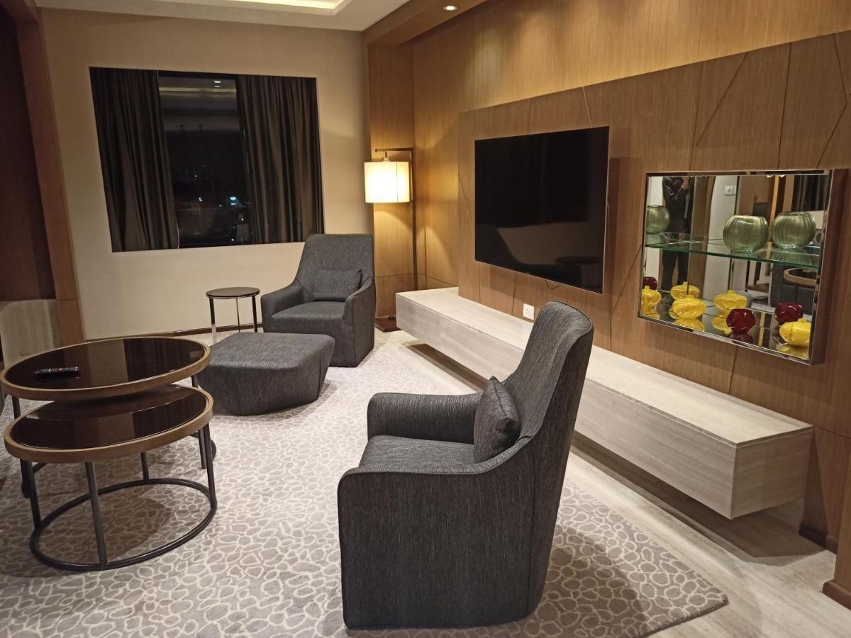 فندق ويلكوم هوتل بنجالور بنغالور المظهر الخارجي الصورة A living room in a private house